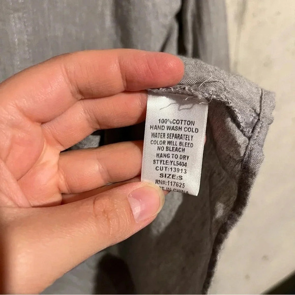 Ya Los Angeles Button Down Shirt Roll Tab Top Blouse Size S Womens Heather Grey - Picture 5 of 8